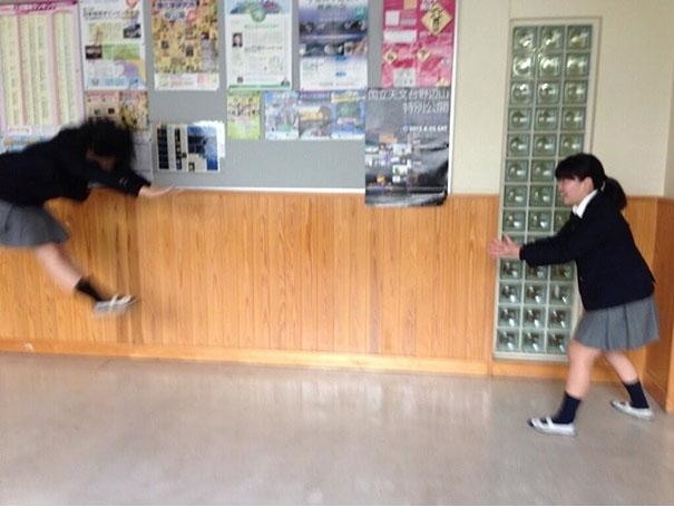 makankosappo-japanese-schoolgirls-dbz-energy-attacks-11