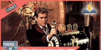 Fotomontagem com recorte de livro onde aparece o protagonista do filme de 1960 sentado à máquina do tempo. À esquerda tem uma faixa rosa onde está escrito "filmes". No inferior tem a logo do podcast, que é a ilustração de uma estante com livros e outros objetos, onde lê-se “Perdidos na Estante". Ao lado, em uma faixa rosa na qual está escrito "#058 - A Máquina do Tempo [1960 / 2002]". Em cima, ao lado direito está o selo do Leitor Cabuloso.