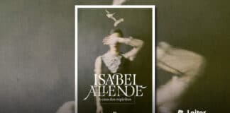 Capa do livro. Imagem desfocada de uma mulher no centro da capa, ela cobre os olhos com a mão esquerda. Algumas penas voam sobre a cabeça dela. Em primeiro plano, o nome da autora, e logo abaixo o titulo do livro.