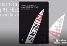 Capa do livro, um fundo escuro quase preto, e no centro uma silhueta branca em forma de lâmina de uma faca, nessa silhueta o nome do autor em preto e o título "Faca" em vermelho. E na ponta o texto "Um caso de Harry Hole"