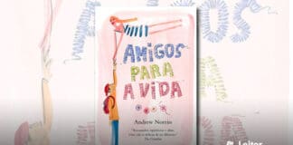 Capa do livro. Um funto rosa, com ilustração mostrando um garoto esticando o braço para cima encostando na mão de uma menina flutuando no topo do livro. No centro, o título do livro, em azul, verde e vermelho, escrito com aspecto de linha de costura. Logo abaixo, quatro botões de roupa.