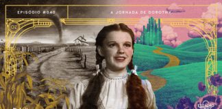Em destaque, imagem de Dorothy ao centro. Do lado esquerdo, há um cenário campestre, com uma estrada de terra, cercas de madeira, casinha ao fundo e um furacão se formando no horizonte. No lado direito, há colinas, uma estrada de tijolos e Cidade de Esmeraldas ao fundo. Nas cores de toda a composição, inclusive da personagem, há uma suave transição de preto e branco/sépia do lado esquerdo para colorido (verde-menta, rosa, roxo escuro, bege e amarelo) no lado direito. A imagem possui margem linear amarela, com detalhes em Art Déco. Na parte superior, na mesma cor, há o letreiro “Episódio #040 - A Jornada de Dorothy”, e, na inferior, os logos do podcast “Estação 21” e do site “Leitor Cabuloso”.