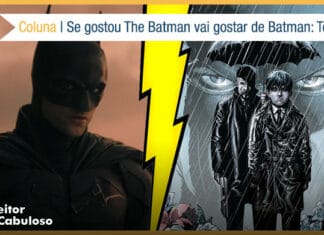 Montagem, à esquerda recorte de uma cena do filme que mostra o Batman do ombro até a cabeça em um fundo com o céu avermelhado. À direita a capa de uma revista com a ilustração do jovem Bruce Wayne com casaco escuro, expressão de desapontamento, debaixo de uma chuva, logo atras um homem com casaco preto e um guarda-chuva. No fundo o rosto do Batman. No centro um raio amarelo dividindo a vitrine. Quase no topo à direita, uma faixa branca com o texto: Coluna - Se gostou de The Batman vai gostar de Batman: Terra Um