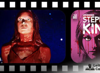 Montagem com uma pelicula de filme na horizontal, mostrando dois frames, o da esquerda mostra um recorte de um cena do filme "Carrie, A Estranha" de 1976, onde está a personagem Carrie, vista do busto pra cima, ela está coberta de sangue, e com olhar assustador, em um fundo azul escuro. No frame da direita está um recorte da capa do livro Carrie, edição da Suma das Letras, em tom rosa, a capa mostra o rosto de Carrie, no topo o nome do autor "Stephen King" em branco, e sangue vermelho escorre pela capa.